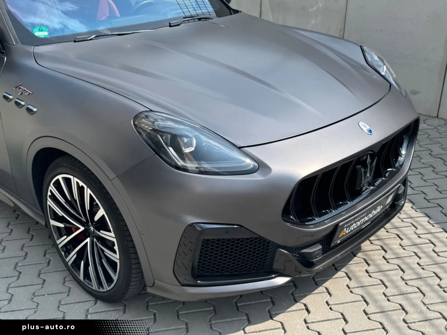 MASERATI Grecale Trofeo 4WD Luft Pano Carbon Garantie2028