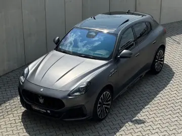 MASERATI Grecale Trofeo 4WD Luft Pano Carbon Garantie2028