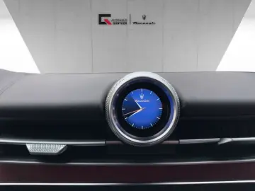 MASERATI Grecale Trofeo 3.0 V6 530HP - Pano-Carbon-360