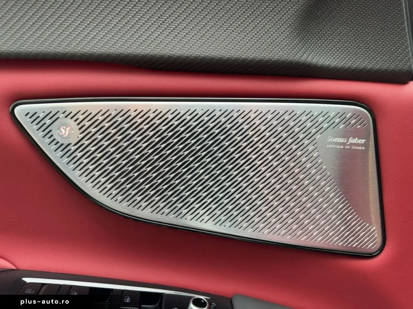 MASERATI Grecale Trofeo 3.0 V6 530HP - Pano-Carbon-360