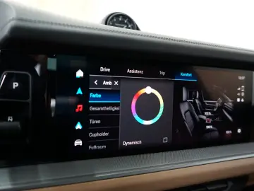 PORSCHE Cayenne S neues Modell LUFT PANO AHK HD SpAbgas