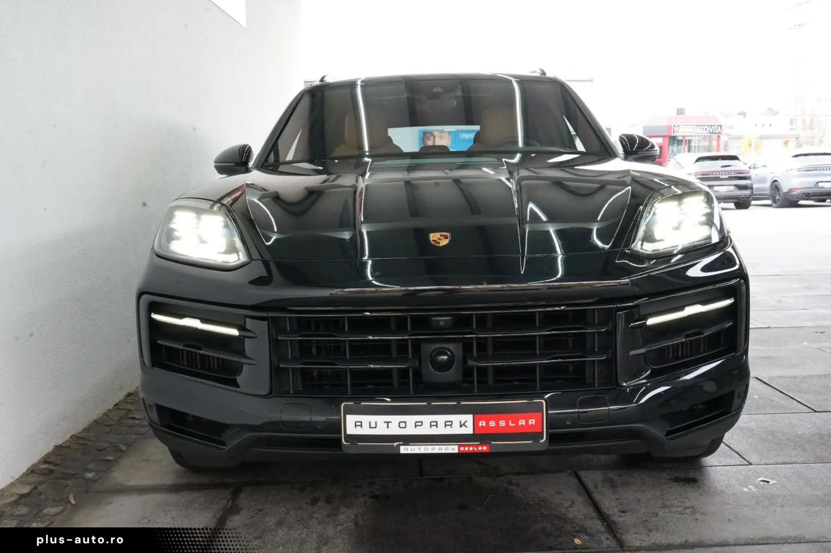 PORSCHE Cayenne S neues Modell LUFT PANO AHK HD SpAbgas