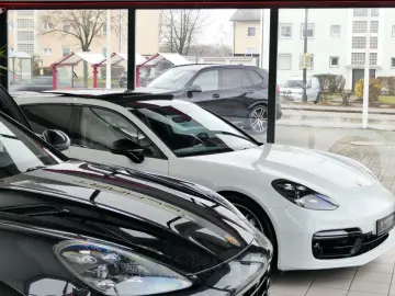 PORSCHE Cayenne Platinum Edition PANO Sport-Design Softc