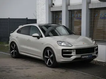 PORSCHE E-Hybrid Coupé SPORTDESIGN-PAKET-INNODRIVE-BEIGE