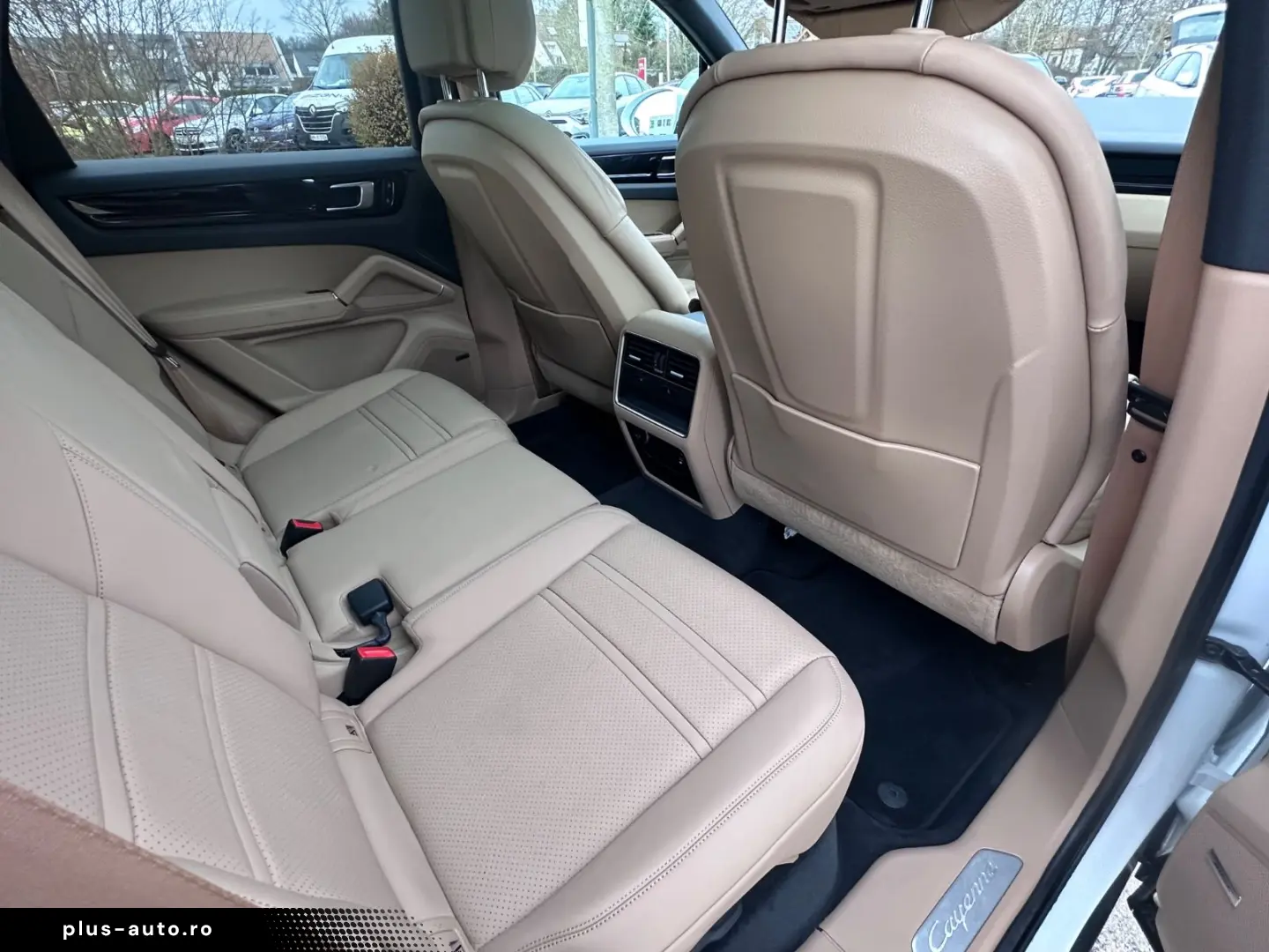 PORSCHE Cayenne Platinum Edition