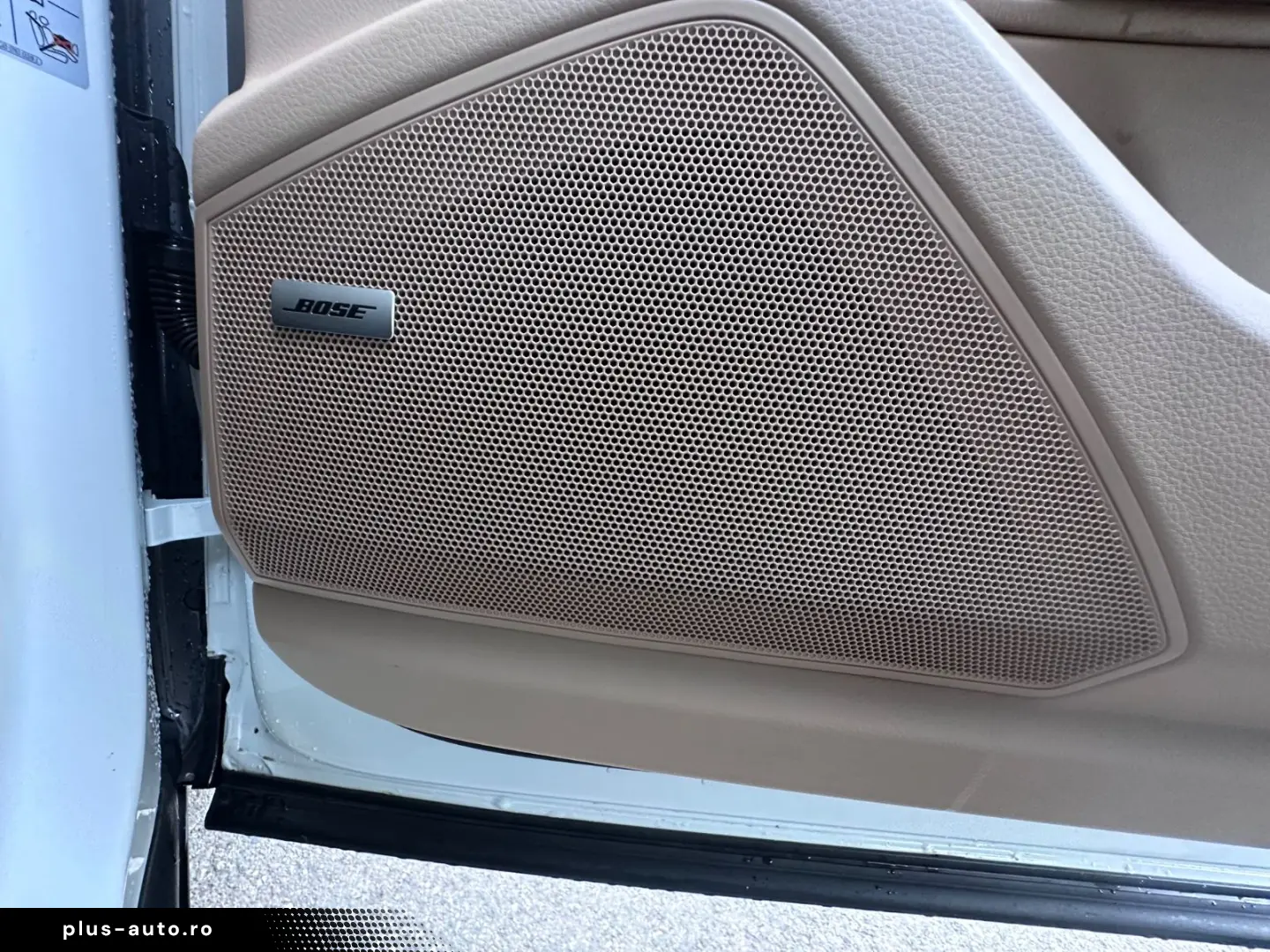 PORSCHE Cayenne Platinum Edition