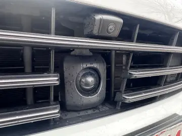 PORSCHE Cayenne Platinum Edition