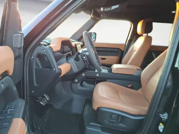 LAND ROVER Defender 5.0 P525 Kompressor V8 110 Navi Leder G