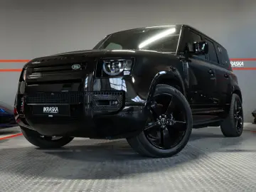 LAND ROVER Defender 5.0 V8 AHK HUD PANO MERIDIAN MILLTEK