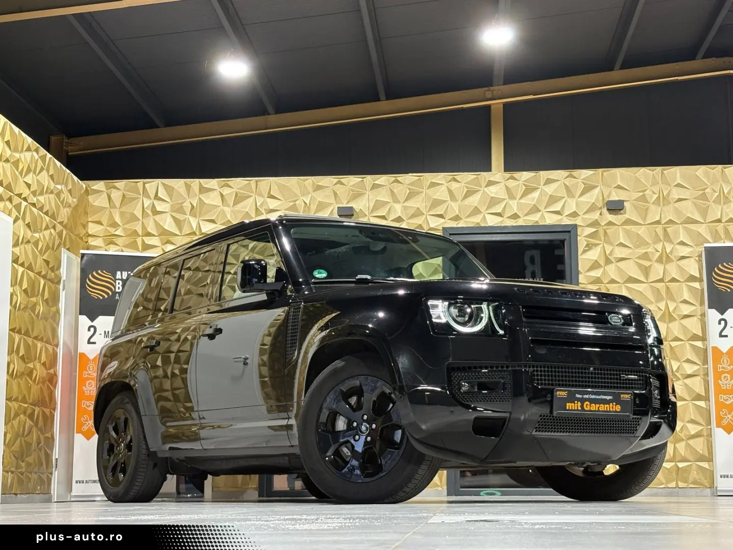 LAND ROVER Defender 110 X-Dynamic SE P400 PANO MEMORY 360