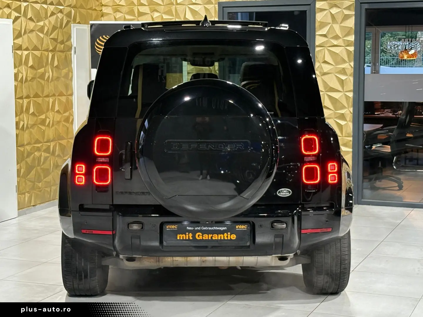 LAND ROVER Defender 110 X-Dynamic SE P400 PANO MEMORY 360