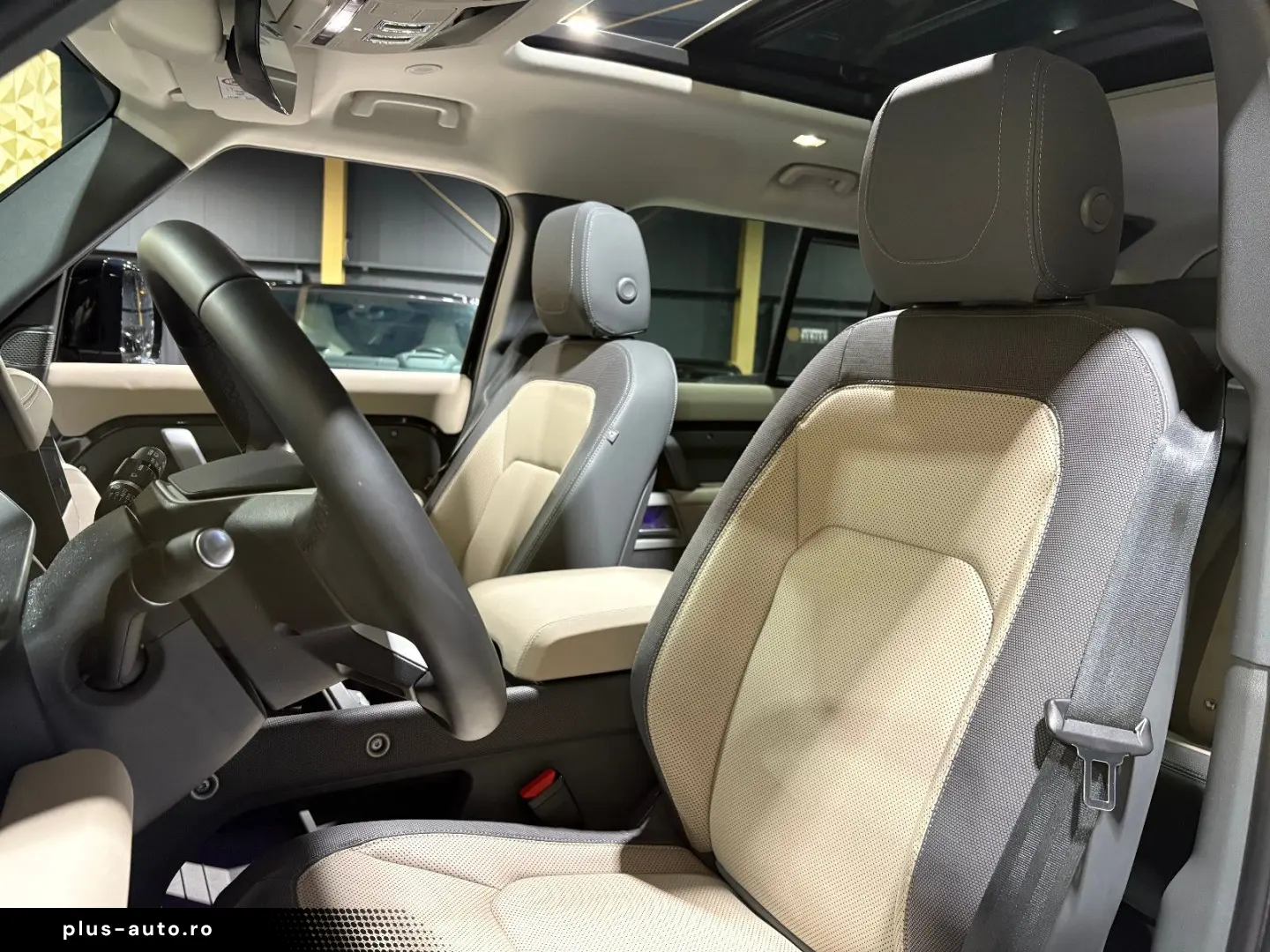 LAND ROVER Defender 110 X-Dynamic SE P400 PANO MEMORY 360