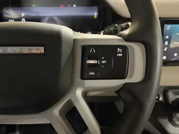 LAND ROVER Defender 110 X-Dynamic SE P400 PANO MEMORY 360