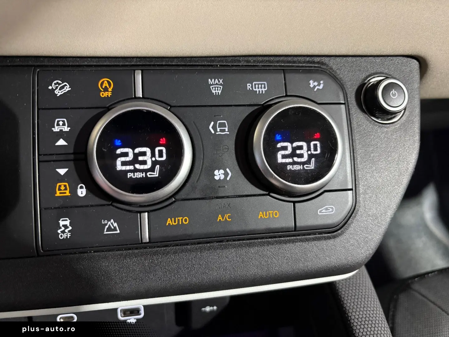 LAND ROVER Defender 110 X-Dynamic SE P400 PANO MEMORY 360