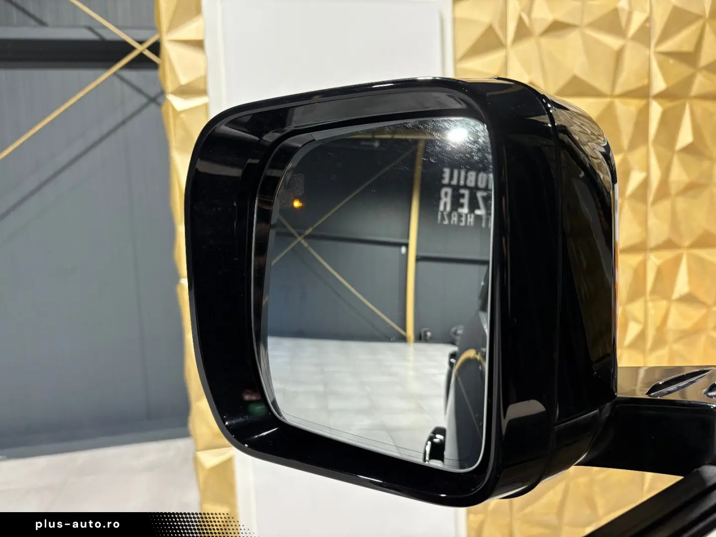 LAND ROVER Defender 110 X-Dynamic SE P400 PANO MEMORY 360