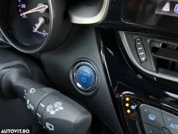 Toyota C-HR Hybrid Lounge