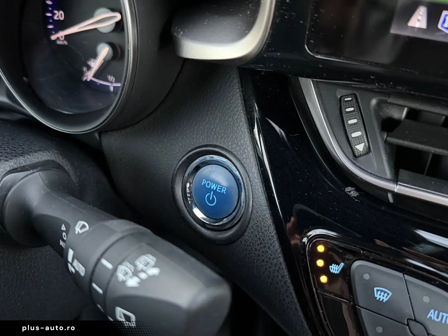 Toyota C-HR Hybrid Lounge