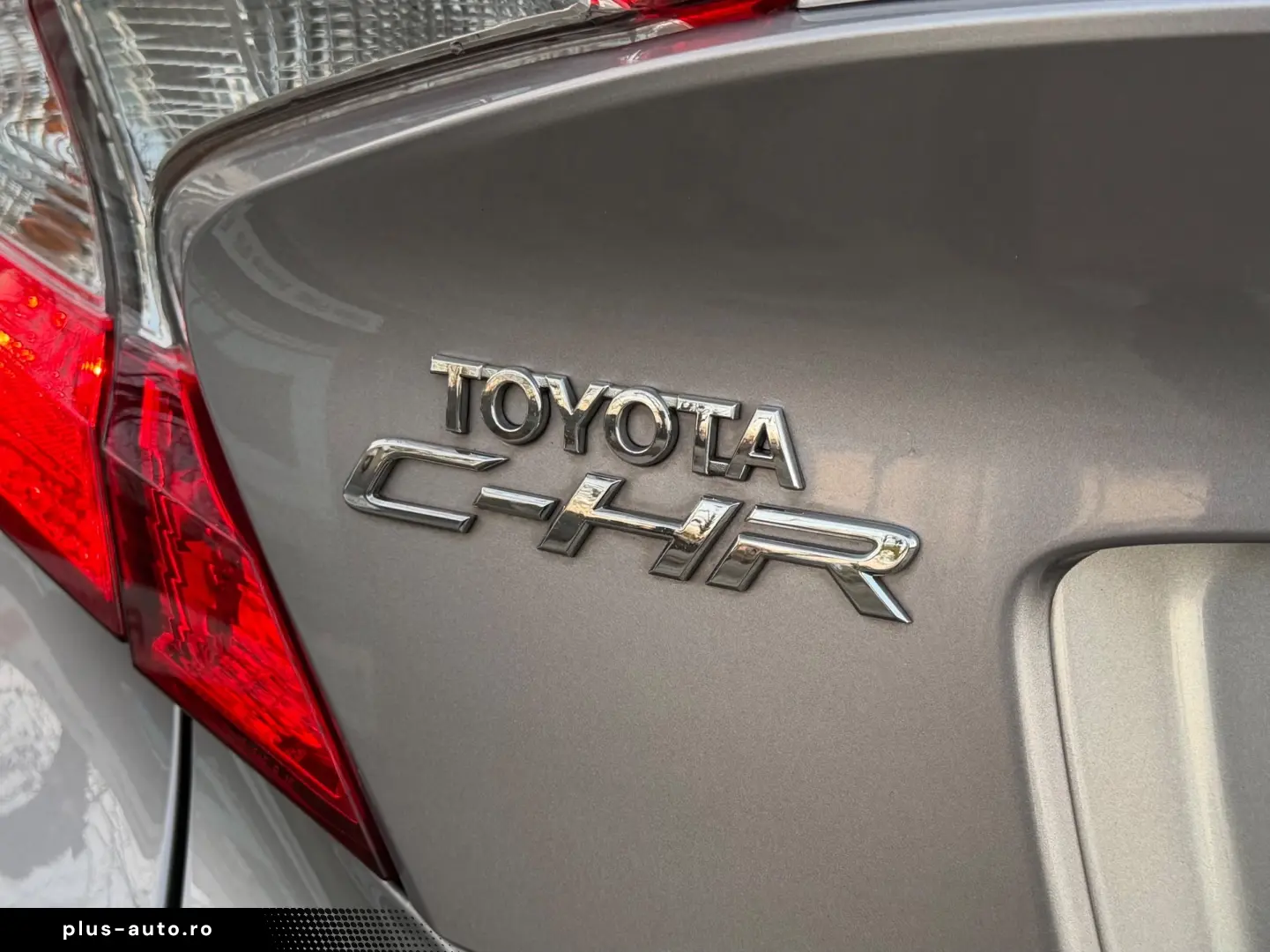 Toyota C-HR Hybrid Lounge