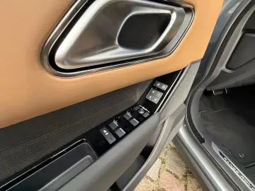 LAND ROVER Range Rover Velar P400 Autobiography