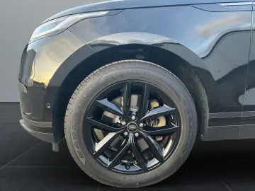 LAND ROVER Range Rover Velar P400e S AHK Winter Pack