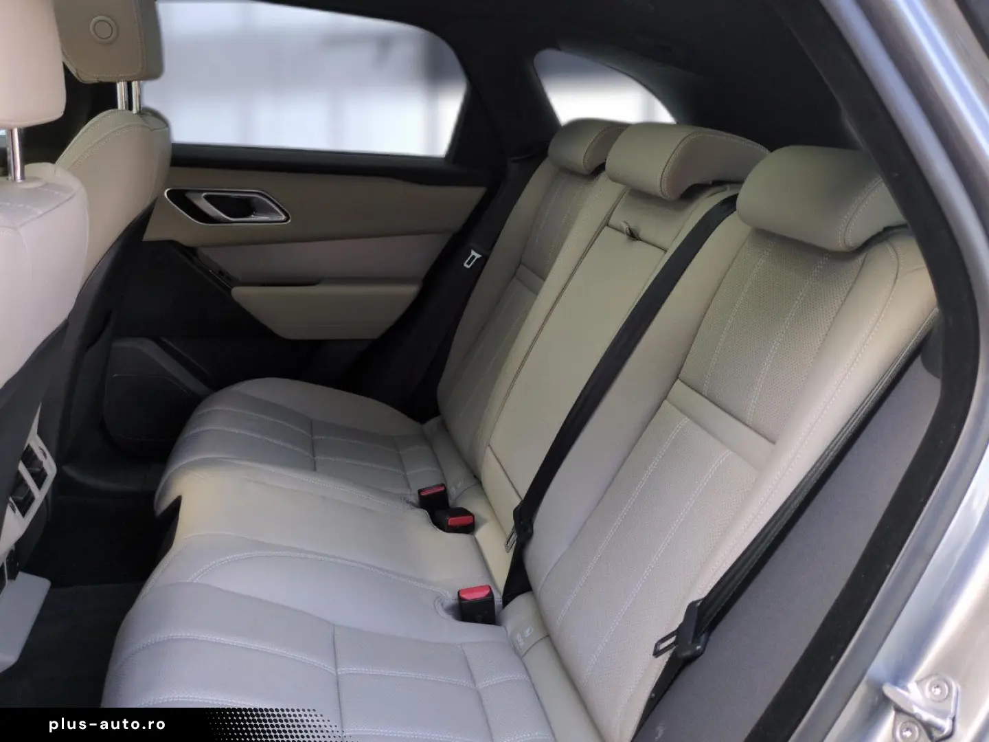 LAND ROVER Range Rover Velar D200 R-Dynamic SE HeadUp Pa