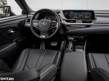 Lexus Seria ES 300h Style Edition