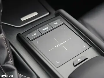 Lexus Seria ES 300h Style Edition