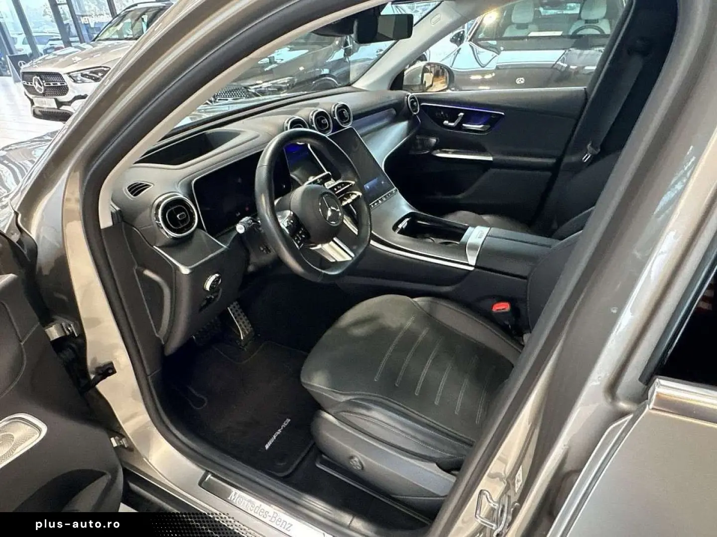 MERCEDES-BENZ GLC 300 de 4M Pano Head Up 360K Digital light