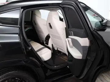 BMW X6 M Competition H&K HeadUp SoftClose