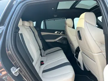 BMW X6 M Competition Bowers Sky Lounge AHK