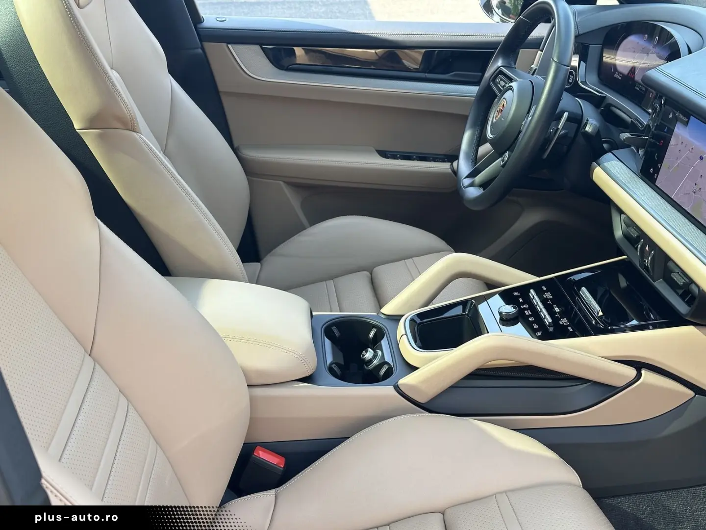 PORSCHE Cayenne E-Hybrid  Coupe KREIDE-BEIGE SPORTDESIGN