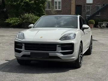 PORSCHE Cayenne E-Hybrid  Coupe KREIDE-BEIGE SPORTDESIGN