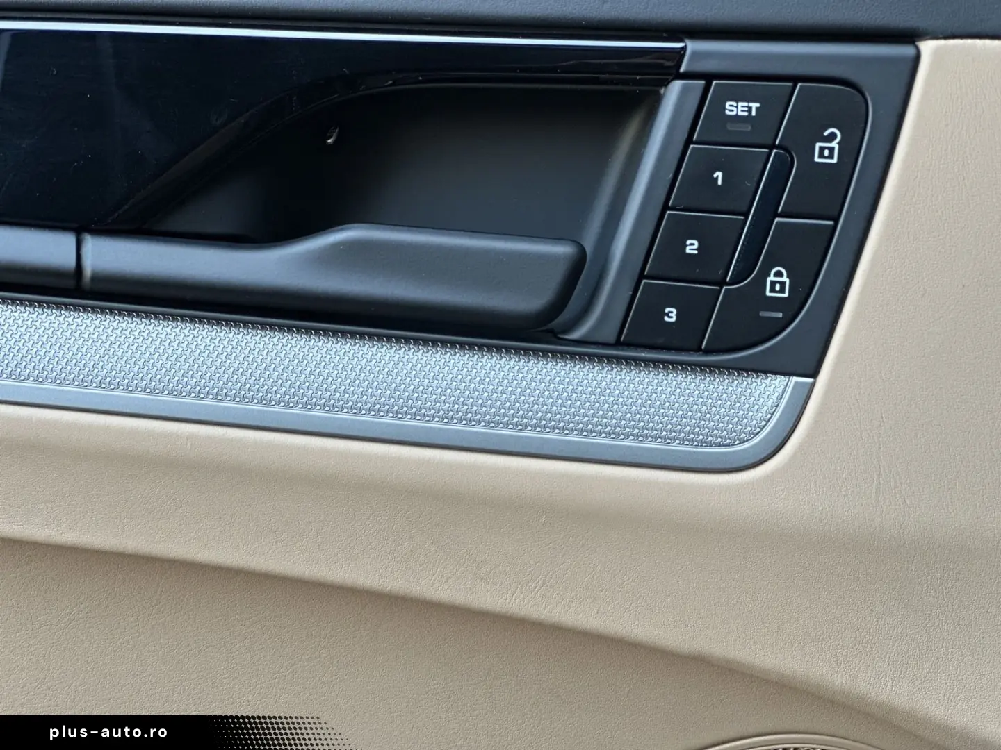 PORSCHE Cayenne E-Hybrid  Coupe KREIDE-BEIGE SPORTDESIGN