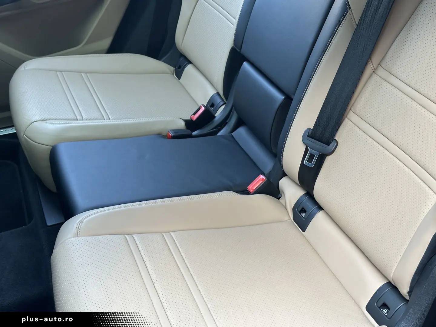 PORSCHE Cayenne E-Hybrid  Coupe KREIDE-BEIGE SPORTDESIGN