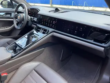 PORSCHE Panamera 4 S E-Hybrid · Sport Design · Clubleder