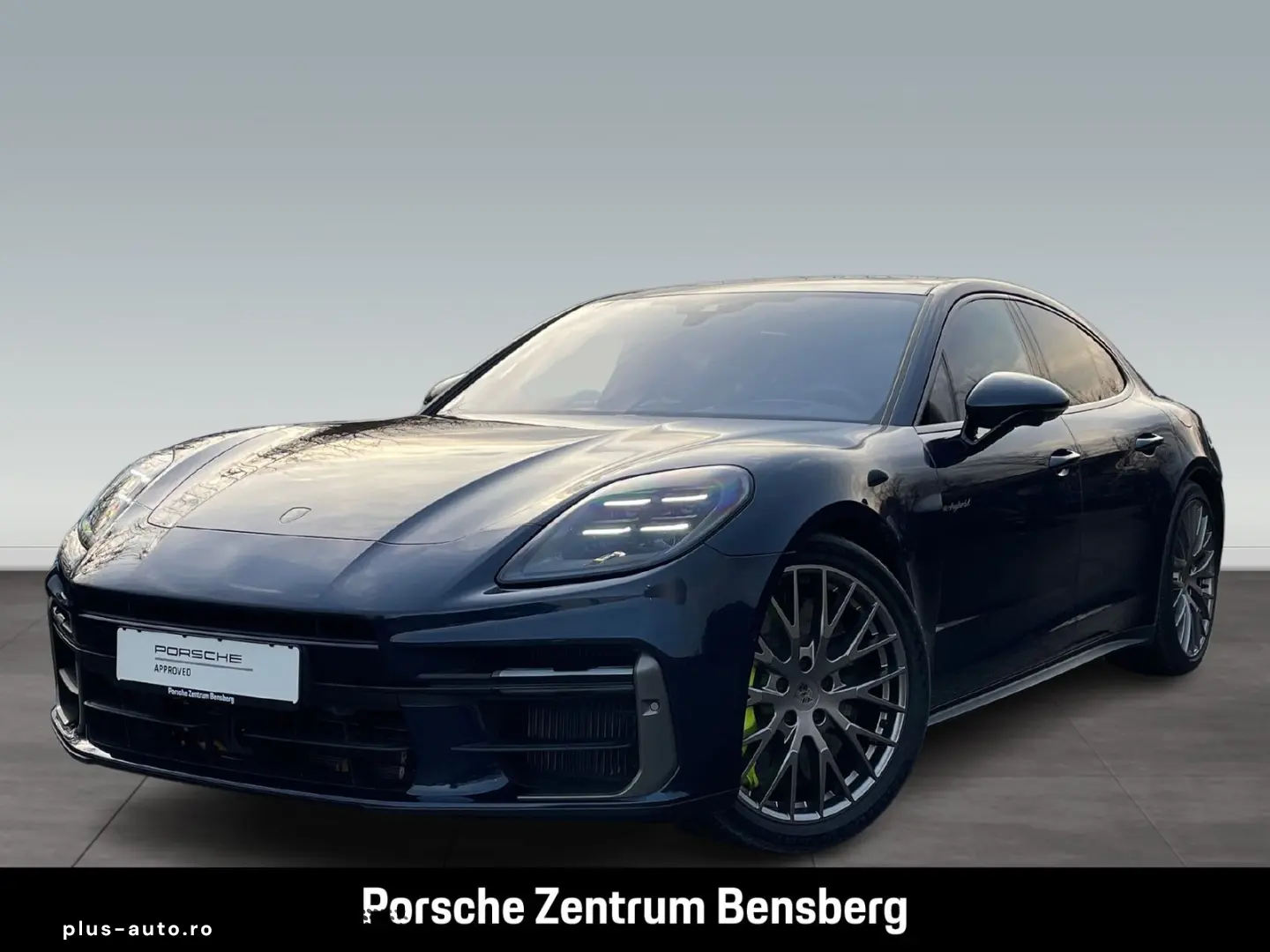PORSCHE Panamera Turbo E-Hybrid
