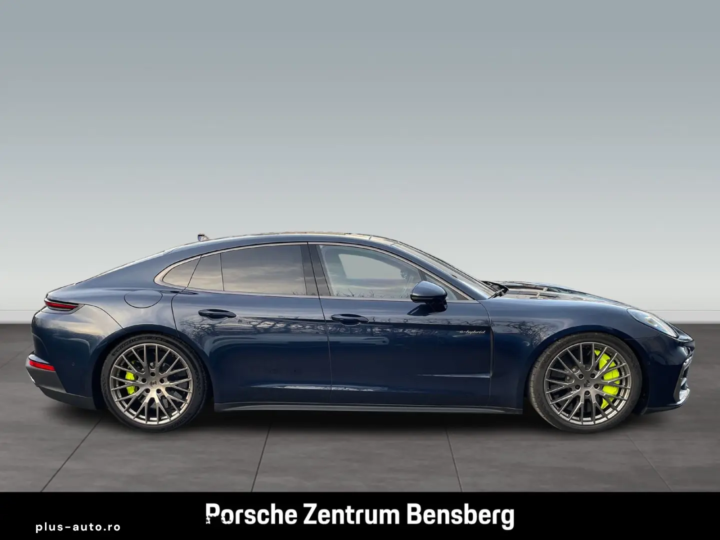 PORSCHE Panamera Turbo E-Hybrid