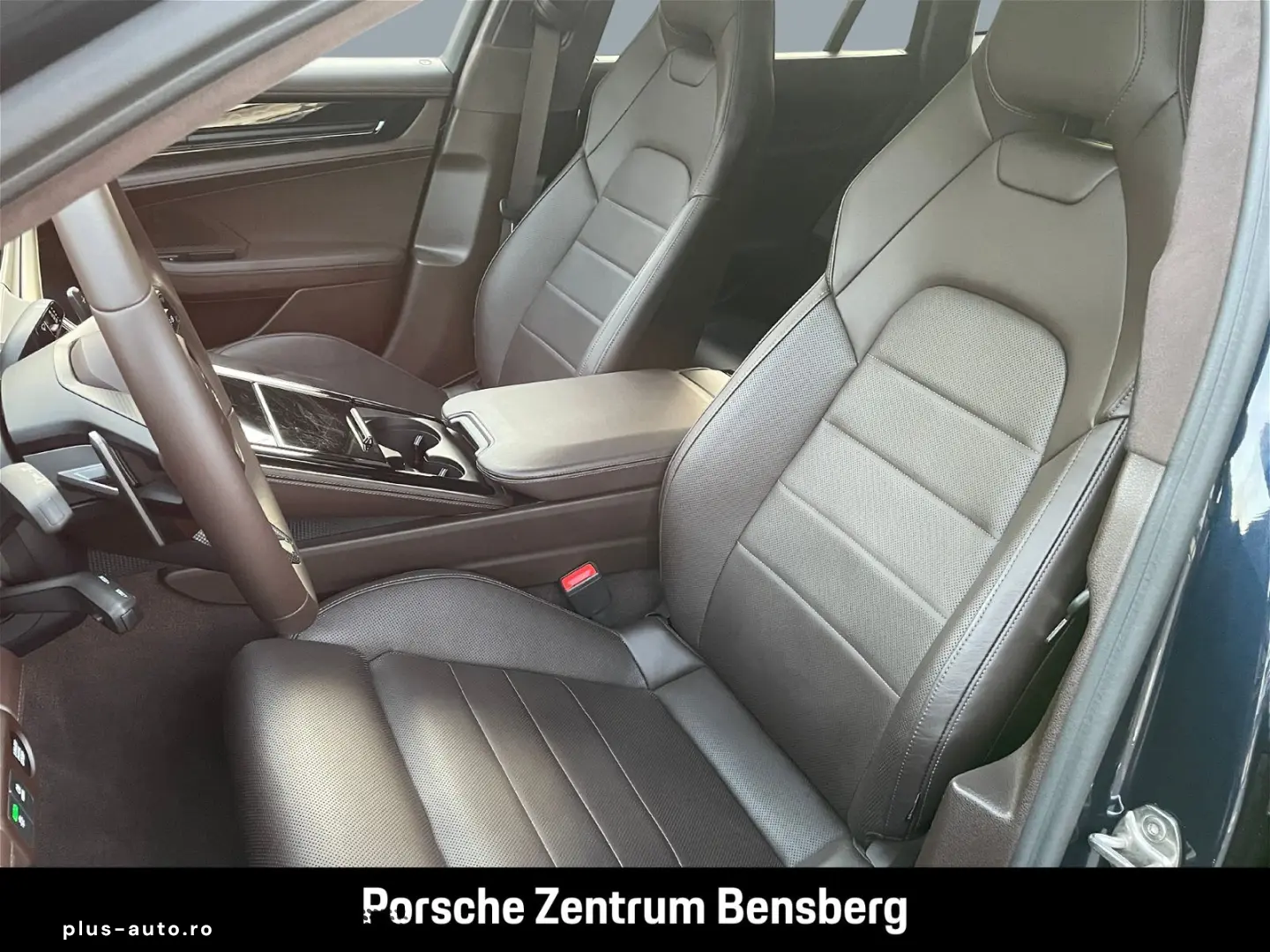 PORSCHE Panamera Turbo E-Hybrid