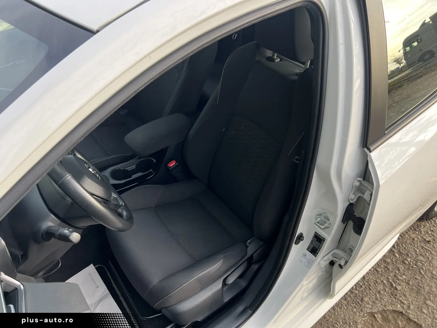 Toyota Corolla 1.8 HSD Dynamic