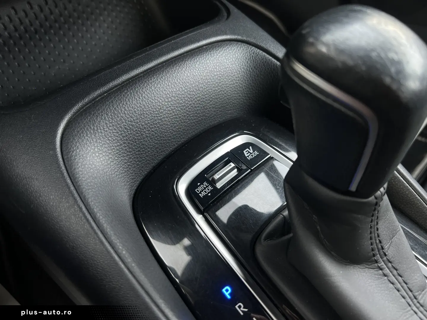 Toyota Corolla 1.8 HSD Dynamic