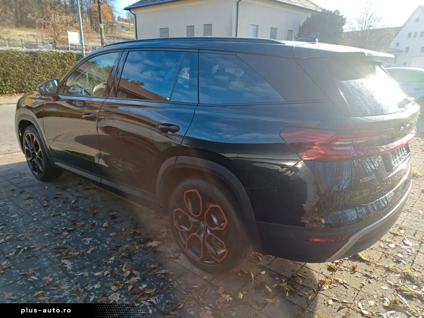 SKODA Kodiaq 2.0 TDI 4x4 Sel. 7 Si AHK voll neues Mod.