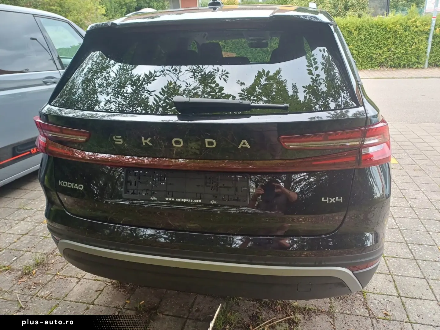 SKODA Kodiaq 2.0 TDI 4x4 Sel. 7 Si AHK voll neues Mod.