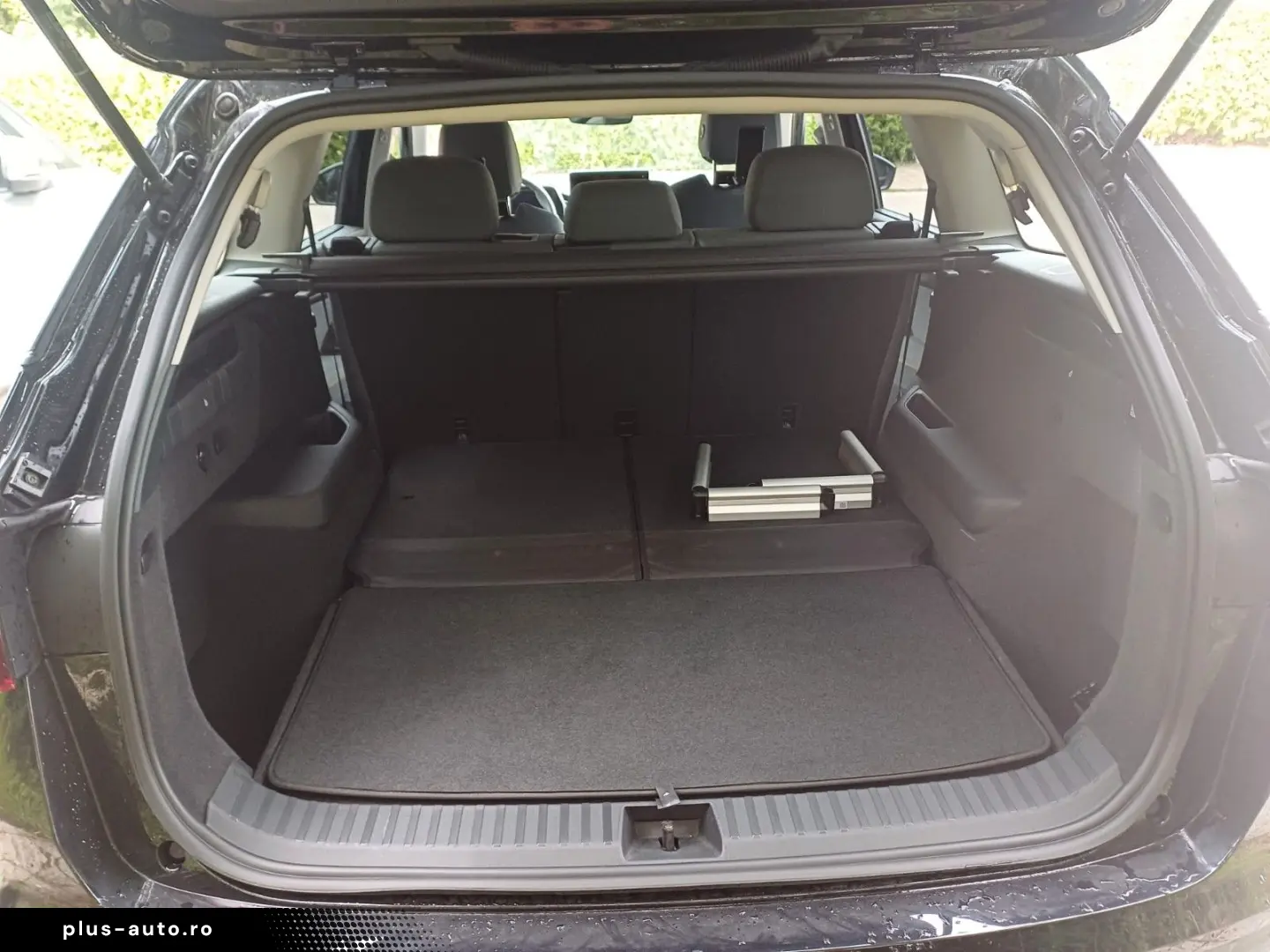 SKODA Kodiaq 2.0 TDI 4x4 Sel. 7 Si AHK voll neues Mod.