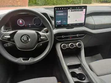 SKODA Kodiaq 2.0 TDI 4x4 Sel. 7 Si AHK voll neues Mod.