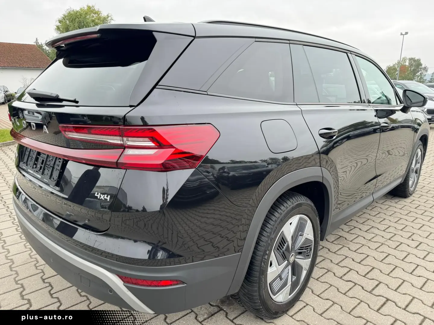 SKODA Kodiaq 2.0 4x4 Selection Matrix 7Sitze ACC Kamer