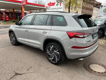 SKODA Kodiaq FL RS 4x4 2.0 TSI 180 kW 1. Hand