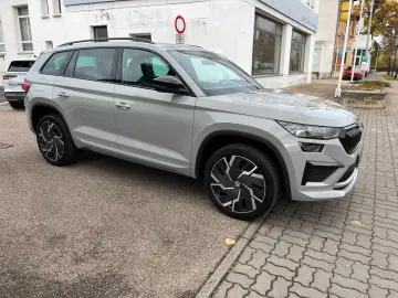 SKODA Kodiaq FL RS 4x4 2.0 TSI 180 kW 1. Hand