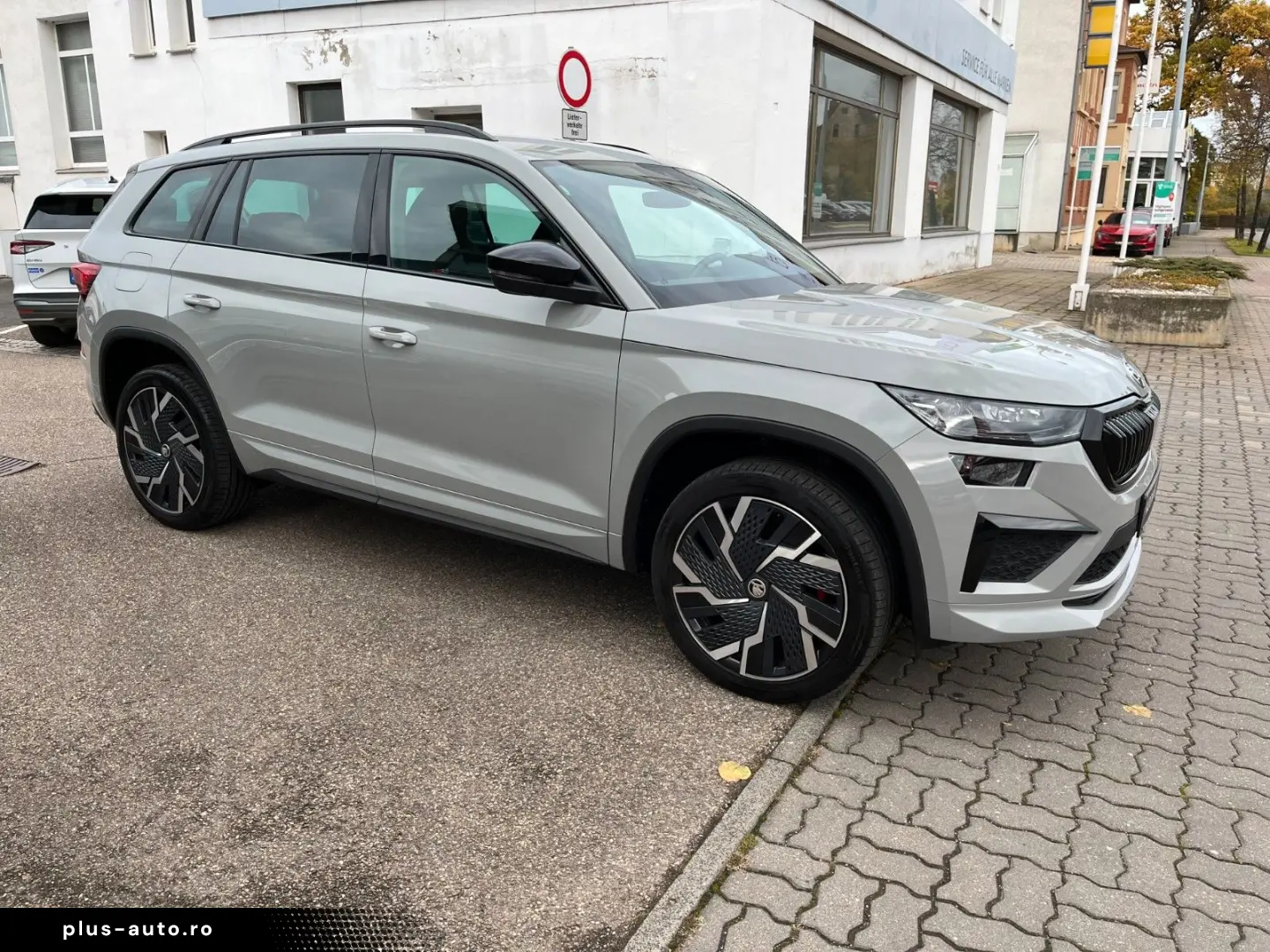 SKODA Kodiaq FL RS 4x4 2.0 TSI 180 kW 1. Hand