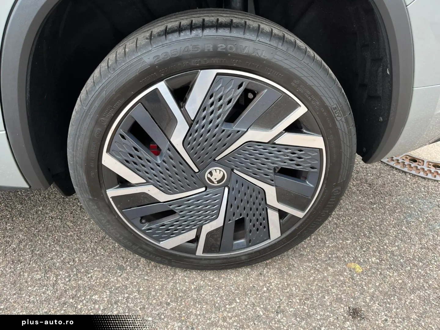 SKODA Kodiaq FL RS 4x4 2.0 TSI 180 kW 1. Hand