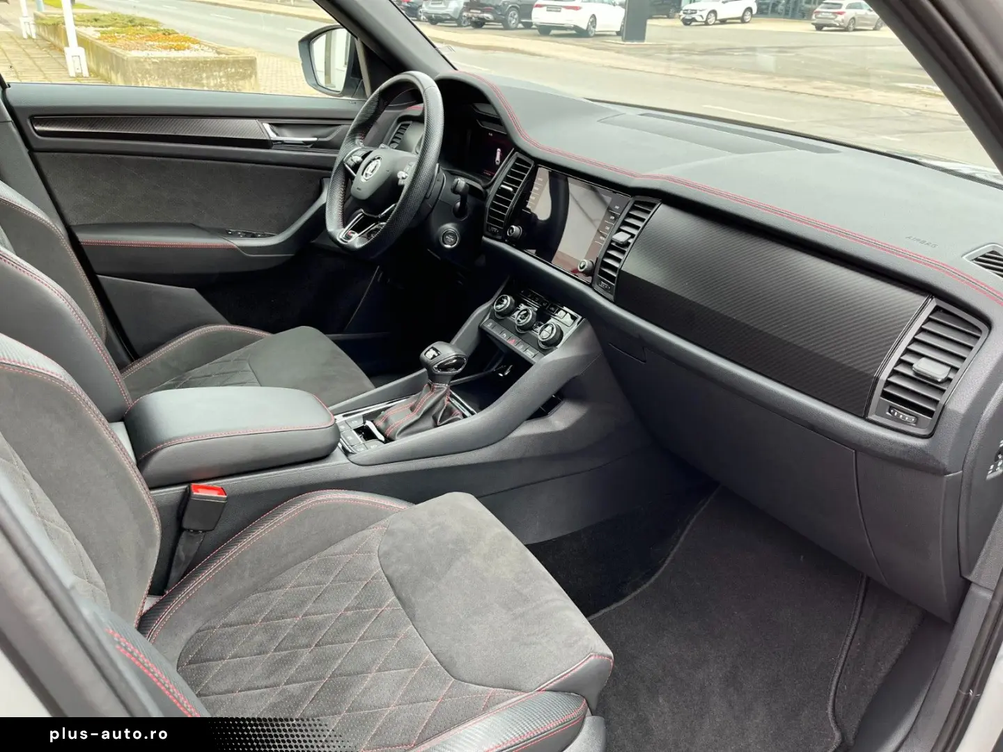 SKODA Kodiaq FL RS 4x4 2.0 TSI 180 kW 1. Hand